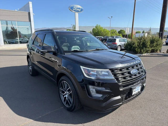 2017 Ford Explorer Sport 4WD photo