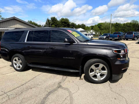 2017 Chevrolet Suburban LT 4WD photo