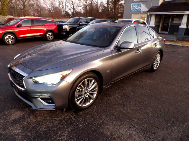 2018 Infiniti Q50 2.0t LUXE RWD photo