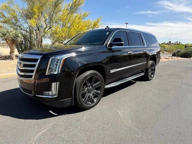 2017 Cadillac Escalade ESV Luxury RWD photo