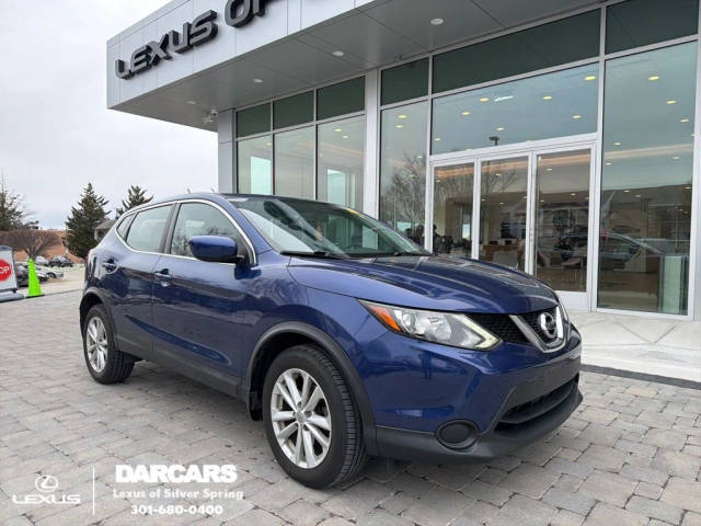 2017 Nissan Rogue Sport S AWD photo