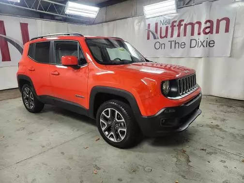 2017 Jeep Renegade Latitude 4WD photo