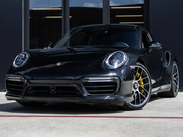 2018 Porsche 911 Turbo S AWD photo