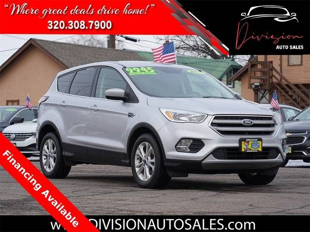 2017 Ford Escape SE 4WD photo