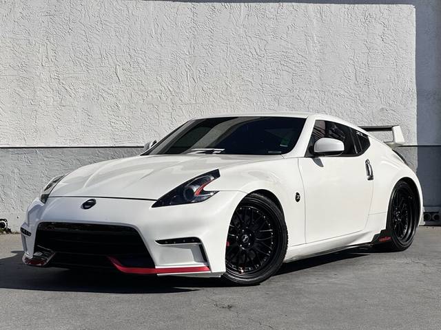 2018 Nissan 370Z RWD photo
