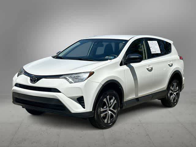 2017 Toyota RAV4 LE AWD photo