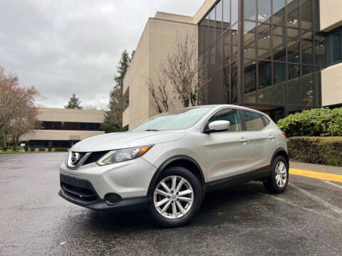 2017 Nissan Rogue Sport S AWD photo