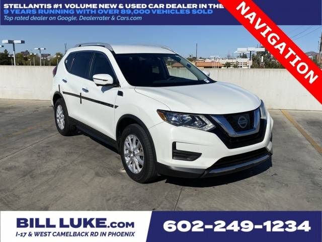 2017 Nissan Rogue SV FWD photo