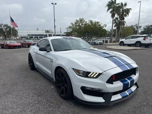 2017 Ford Mustang Shelby GT350R RWD photo