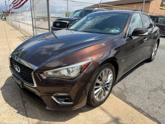 2018 Infiniti Q50 3.0t LUXE AWD photo