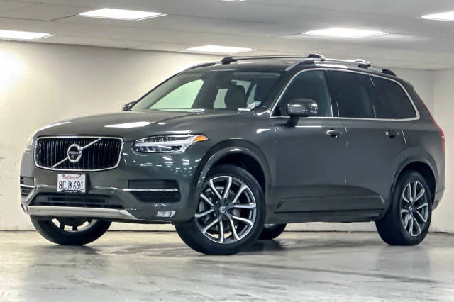 2018 Volvo XC90 Momentum AWD photo