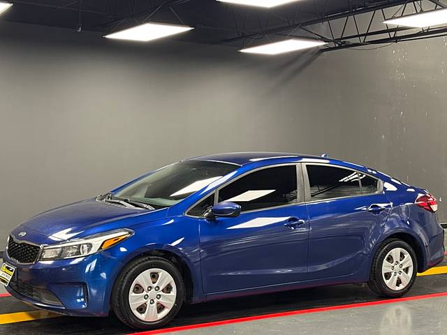 2017 Kia Forte LX FWD photo