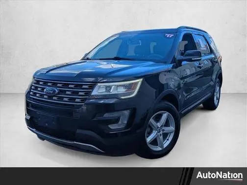 2017 Ford Explorer XLT 4WD photo