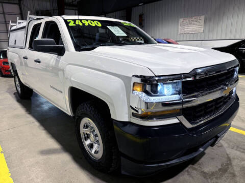2018 Chevrolet Silverado 1500 Work Truck 4WD photo