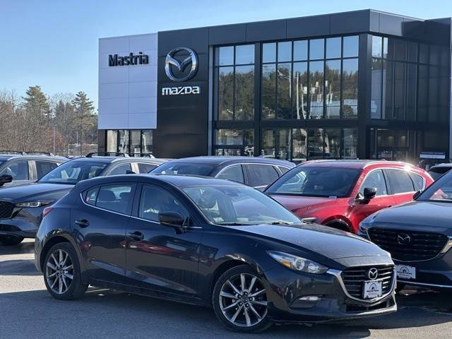 2018 Mazda 3 Touring FWD photo