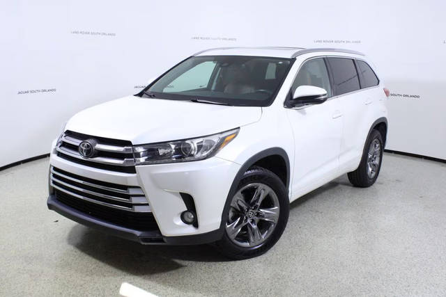 2017 Toyota Highlander Limited FWD photo