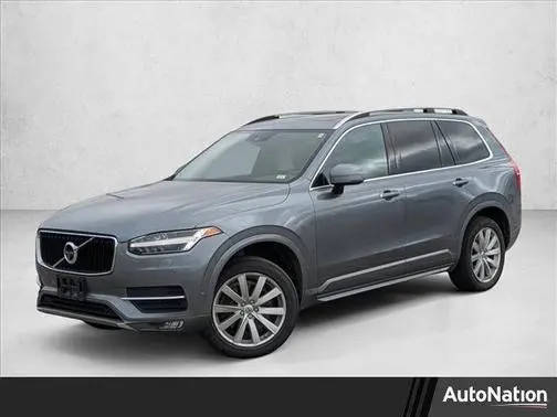 2018 Volvo XC90 Momentum AWD photo