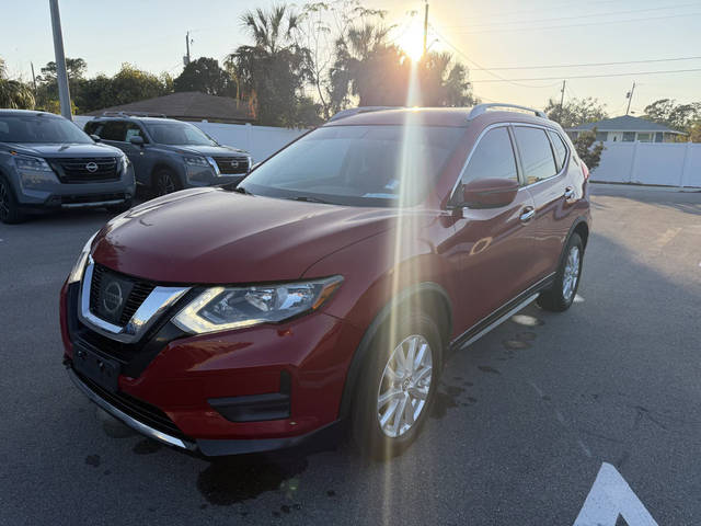 2017 Nissan Rogue SV AWD photo