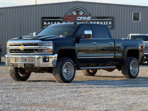 2018 Chevrolet Silverado 2500HD LTZ 4WD photo
