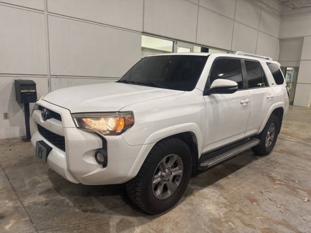 2016 Toyota 4Runner SR5 Premium RWD photo