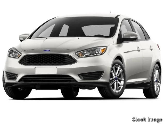 2016 Ford Focus SE FWD photo