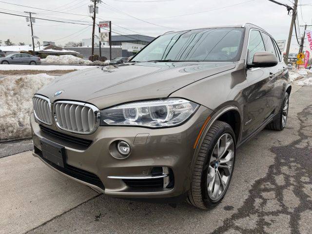 2017 BMW X5 xDrive50i AWD photo