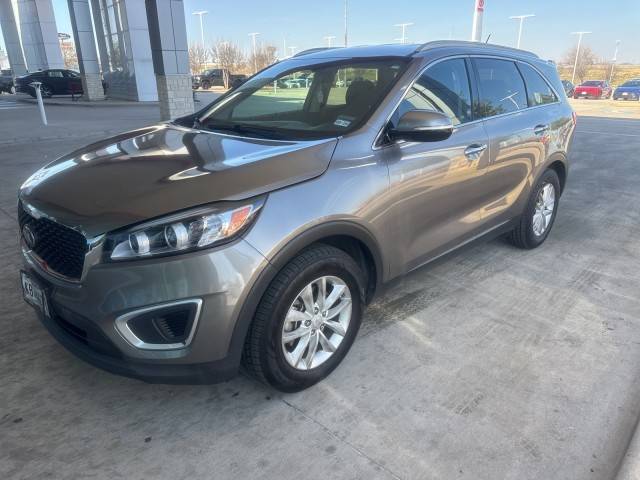 2017 Kia Sorento LX V6 FWD photo