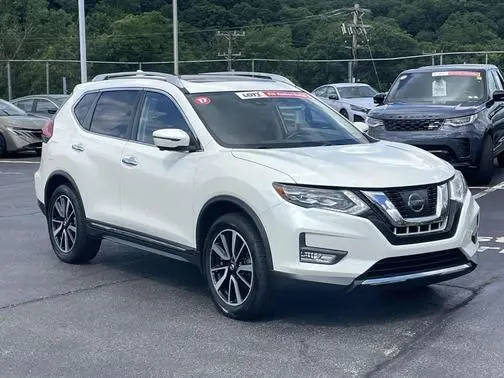 2017 Nissan Rogue SL AWD photo