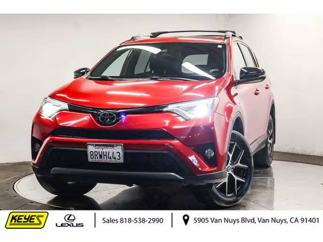 2017 Toyota RAV4 SE FWD photo