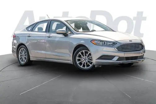 2017 Ford Fusion SE FWD photo