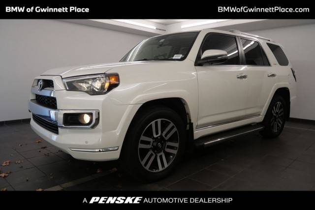 2017 Toyota 4Runner Limited 4WD photo