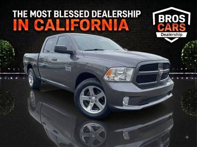 2017 Ram 1500 Express 4WD photo