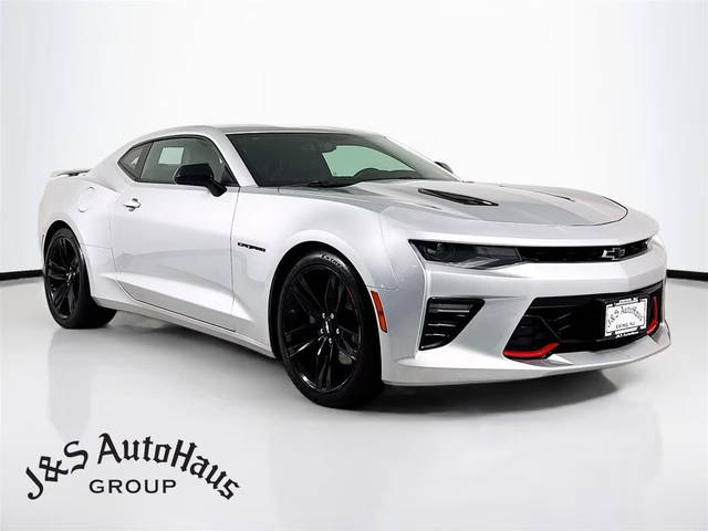 2018 Chevrolet Camaro 2SS RWD photo