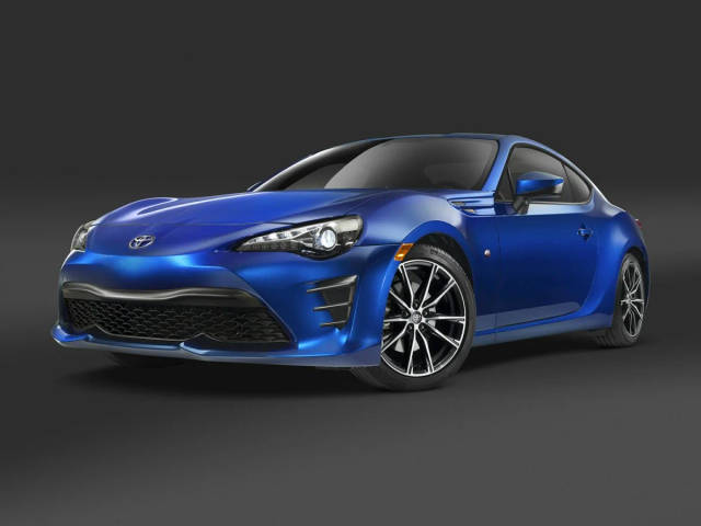 2017 Toyota 86 RWD photo