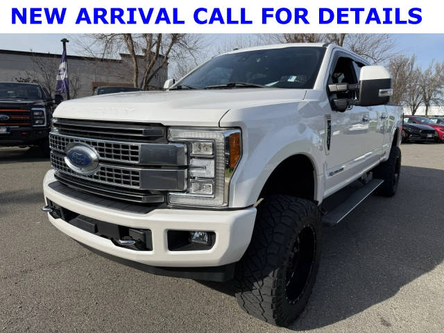 2017 Ford F-250 Super Duty Platinum 4WD photo