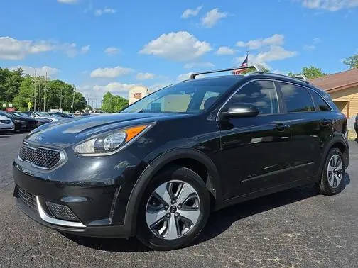 2017 Kia Niro LX FWD photo