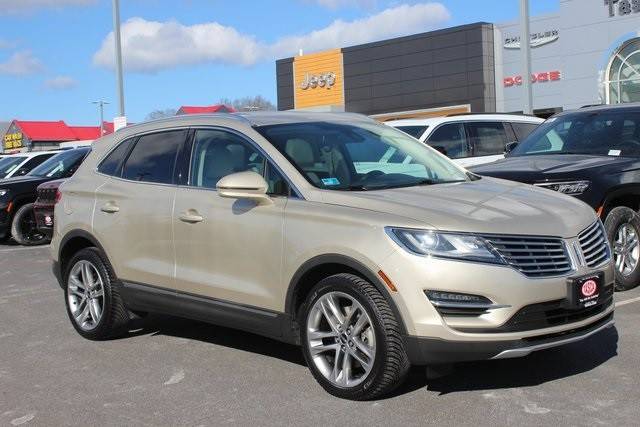 2017 Lincoln MKC Reserve AWD photo