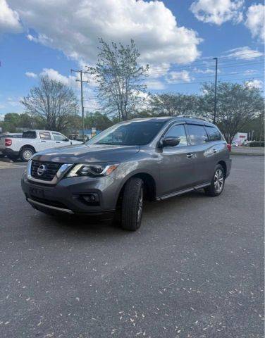 2017 Nissan Pathfinder S 4WD photo