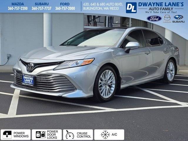 2018 Toyota Camry XLE FWD photo