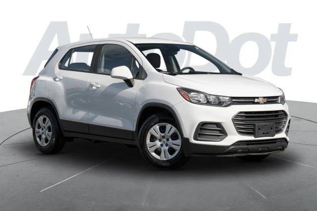 2017 Chevrolet Trax LS FWD photo