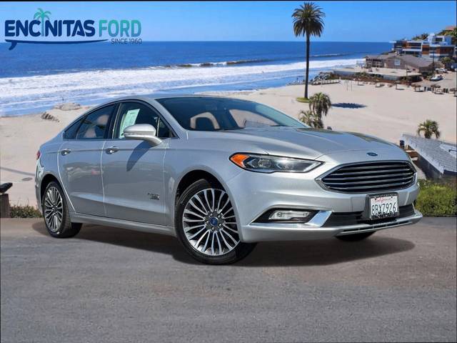 2018 Ford Fusion Energi Titanium FWD photo
