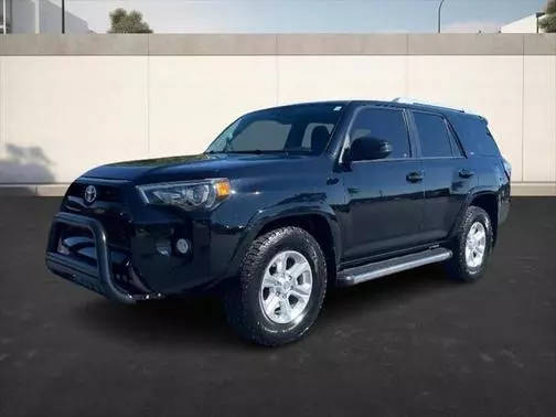 2017 Toyota 4Runner SR5 RWD photo