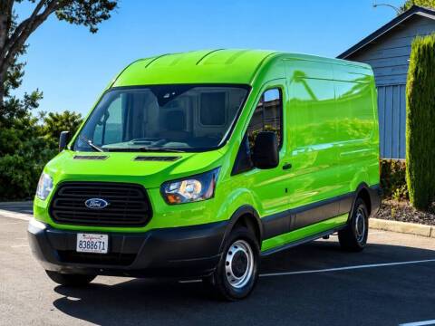 2017 Ford Transit Van RWD photo
