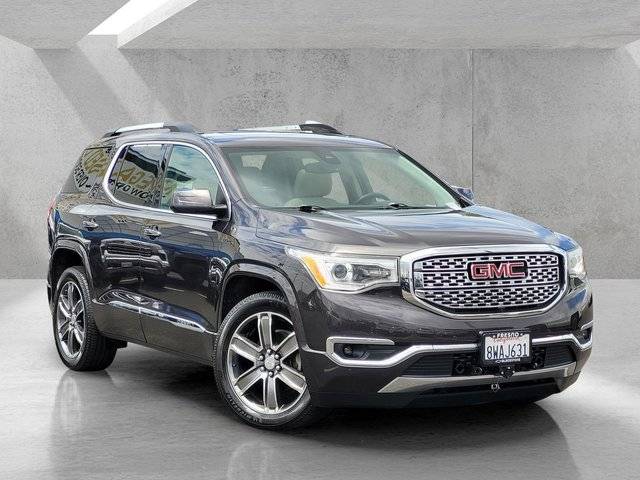 2018 GMC Acadia Denali FWD photo