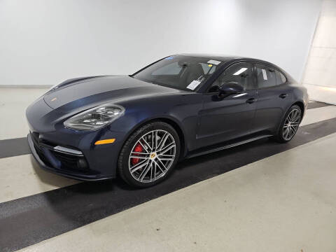 2018 Porsche Panamera Turbo AWD photo