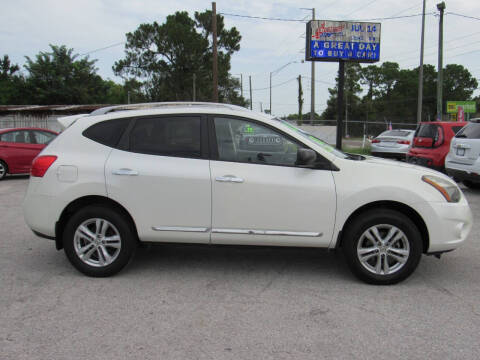 2015 Nissan Rogue Select S AWD photo