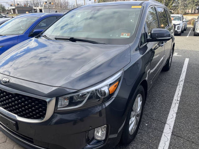 2017 Kia Sedona EX FWD photo