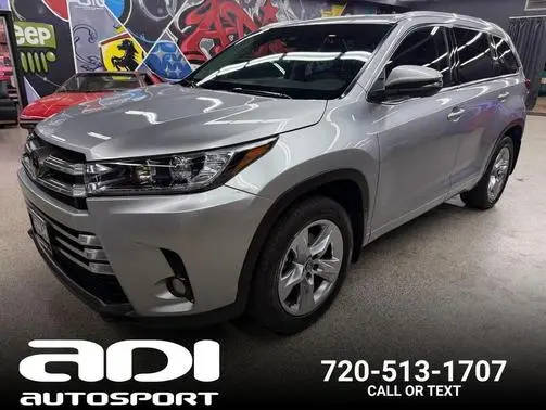 2017 Toyota Highlander Limited AWD photo