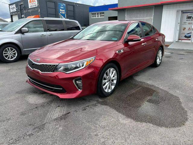 2018 Kia Optima S FWD photo