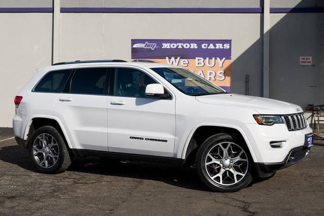 2018 Jeep Grand Cherokee Sterling Edition 4WD photo